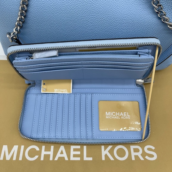 Michael Kors Teagen Bag & Continental Wallet - Picture 4 of 14